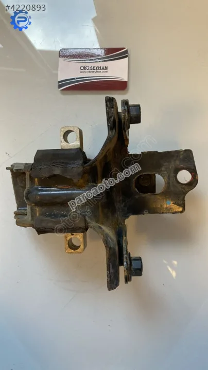 6Q019955 seat ibiza 2015 1.4 benzinli şanzıman kulağı