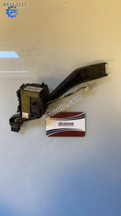 1K0953513A volkswagen jetta golf 2008 sinyal selektör kolu