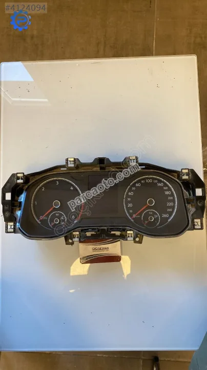 2G0920741A polo 2018 kilometre saati
