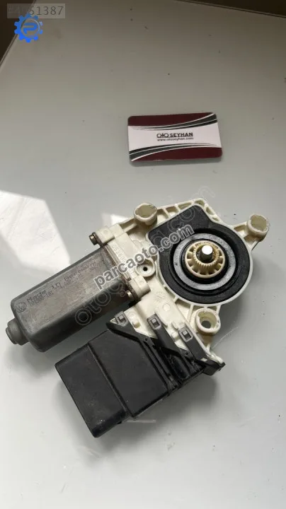1J4839730G volkswagen bora sağ arka kapı cam motoru