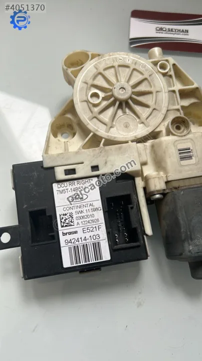 7M5T-14B534-CD ford focus 2 2010 sağ arka kapı cam motoru