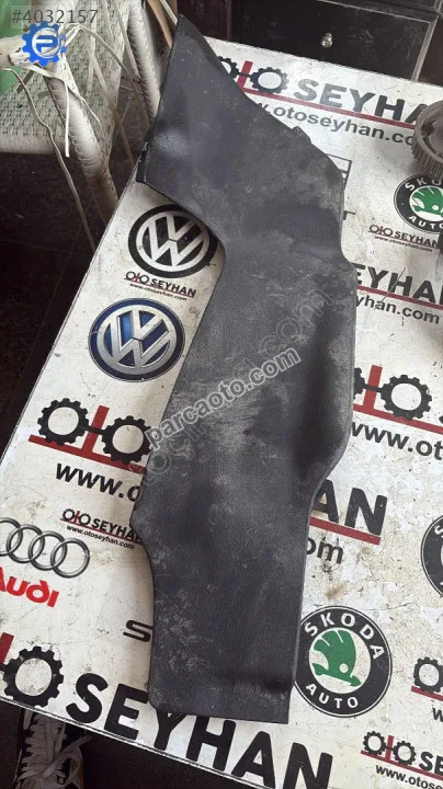 13281383 opel astra j orta konsol sağ plastiği