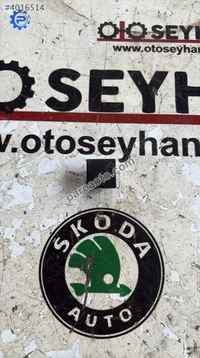 1K0959623D vw golf 6 tozluk kapağı 2
