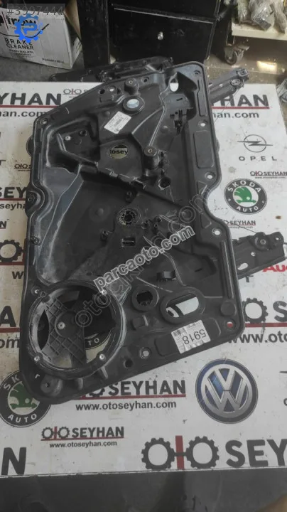 5K1837729T VW Golf 6 ön sol kapı cam krikosu ve panosu
