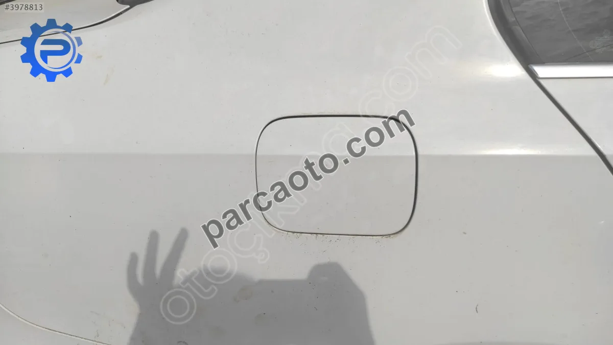 1K0010644P Jetta 2014 benzinli dış depo kapağı