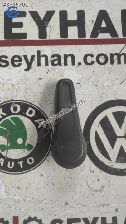 5N0881236B Golf 6 Tiguan ön koltuk sırt ayar kolu