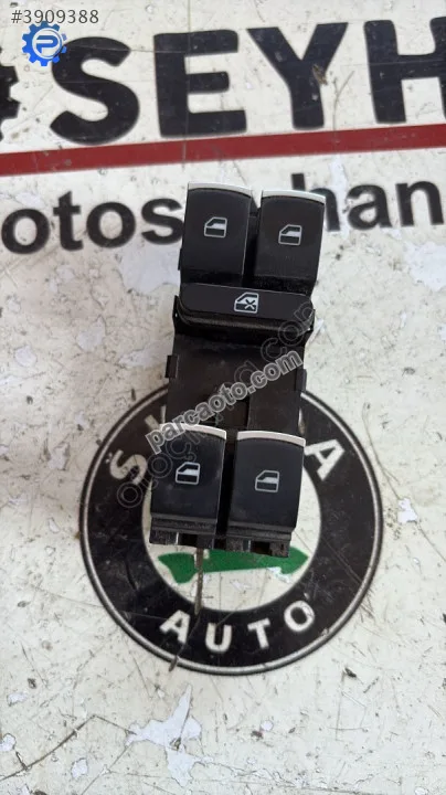 5K4959857 vw tiguan 2015 dörtlü cam düğmesi
