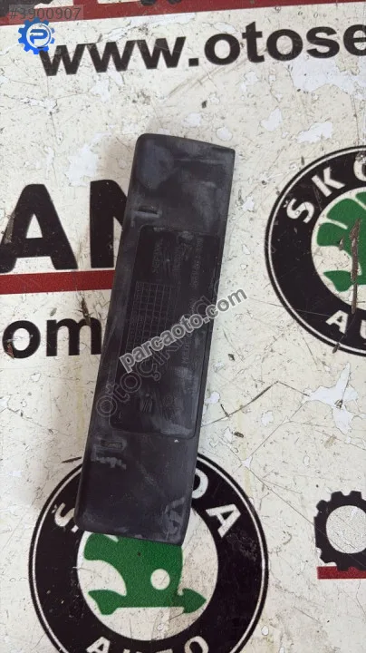 6K1863328 seat cordoba 2001 orta konsol taban matı