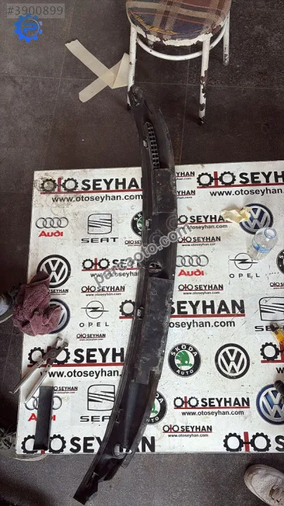 Seat Cordoba Ön Cam Izgarası - Adana Seyhan