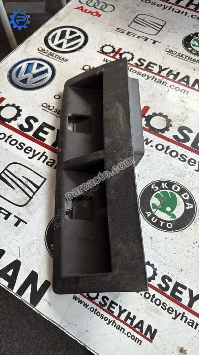 6K1857923G seat cordoba 2001 ön sol göğüs alt kaplaması