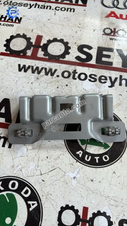 5N0858687 vw tiguan 2015 tavan tutacağı demiri
