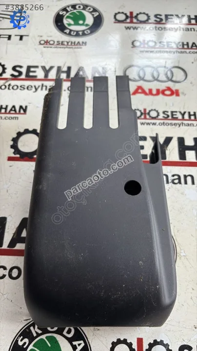 8V0880225C audi a3 direksiyon kolonu alt kapağı