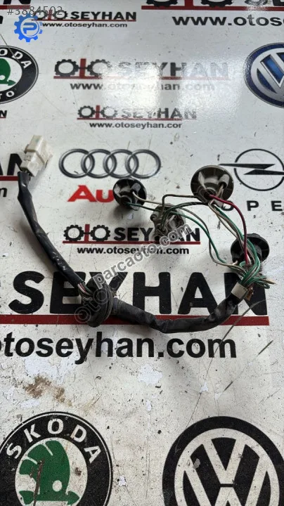 toyota corolla efsane kasa arka sağ stop tesisatı