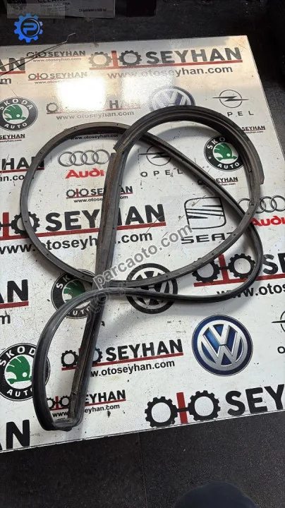 toyota corolla efsane kasa sol arka kapı toz lastiği