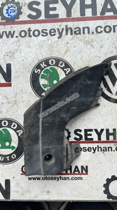 3G0854857 vw Passat b8.5 b8 sol arka davlumbaz sol tozluğu