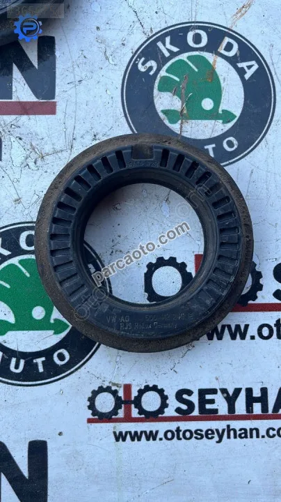 5Q0412249E Passat b8.5 b8 sağ sol uyumlu ön amortisör rulmanı .