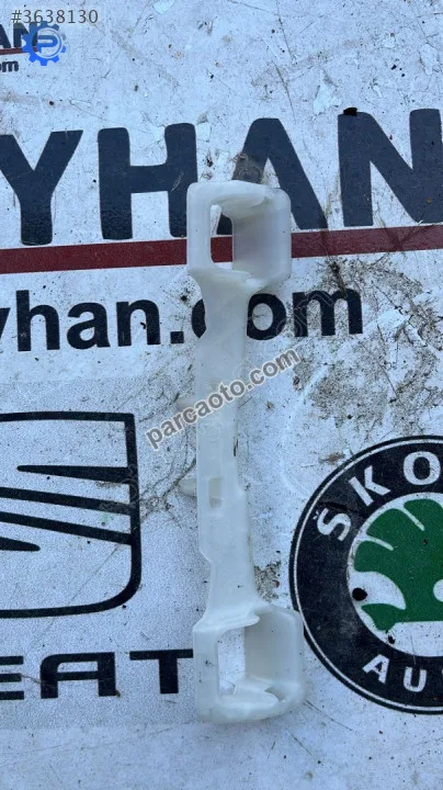 5G0867660D Passat b8.5 b8 sol sağ ön arka uyumlu tavan tutamağı .