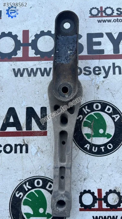 5N0199855F 2010-2015 tiguan  cax motor alt şanzıman kulağı kulak