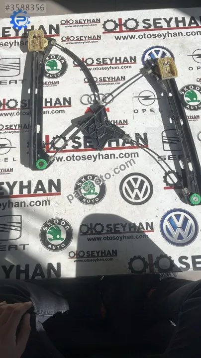 3G0837462C Volkswagen Passat b8.5 b8 sağ ön kapı cam krikosu