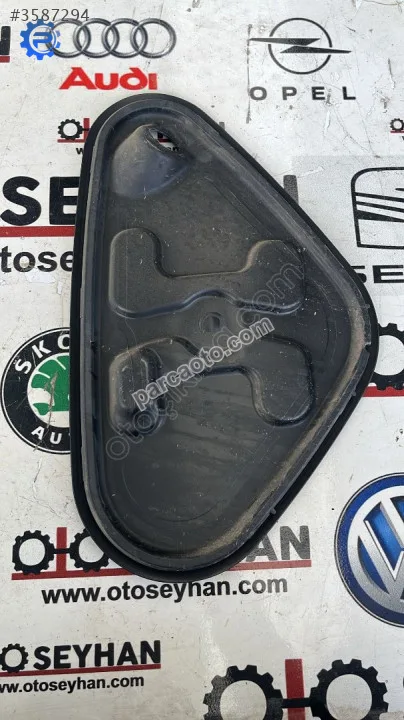 3G0839915B Passat b8.5 b8 sol arka kapı iç sacı koruyu kapağı