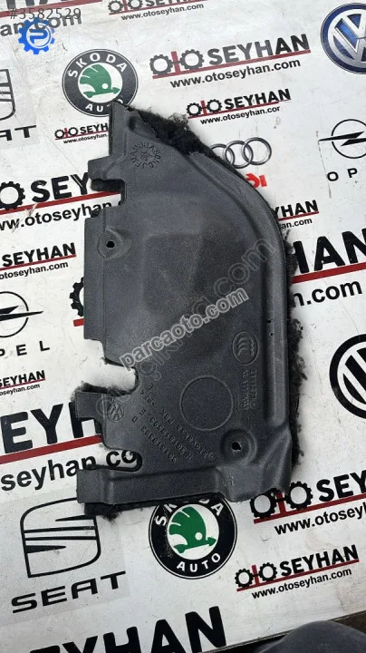 3G1819593 volkswagen passat b8.5 göğüs sağ kaplama keçesi