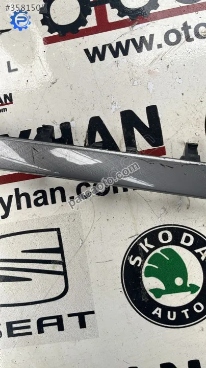 3G1853054 passat b8 b8.5 göğüs orta çıtası çıta