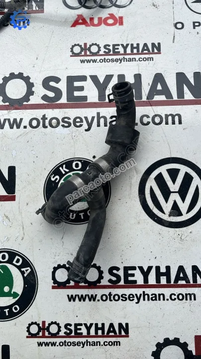 04L122073B 04L121087 golf 7 b8 leon dcx cxx yardımcı su hortumu