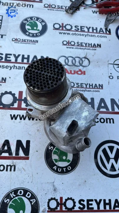 04L131512 Volkswagen egr soğutucu komple