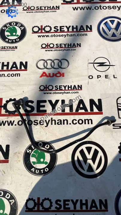 1K0201293D golf 6 5 a3 leon kısa yakıt borusu siyah