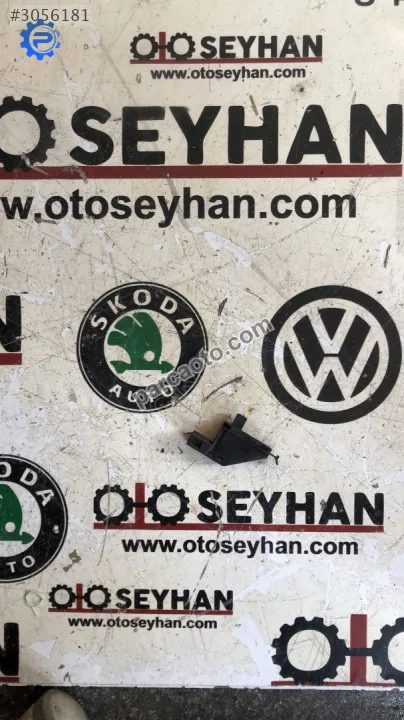 1K0947561 Volkswagen Jetta 2014 torpido iç aydınlatma svici