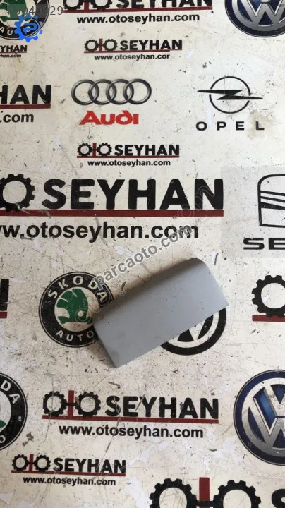5C6868837 Volkswagen Jetta 2014 gözlük kabı matı