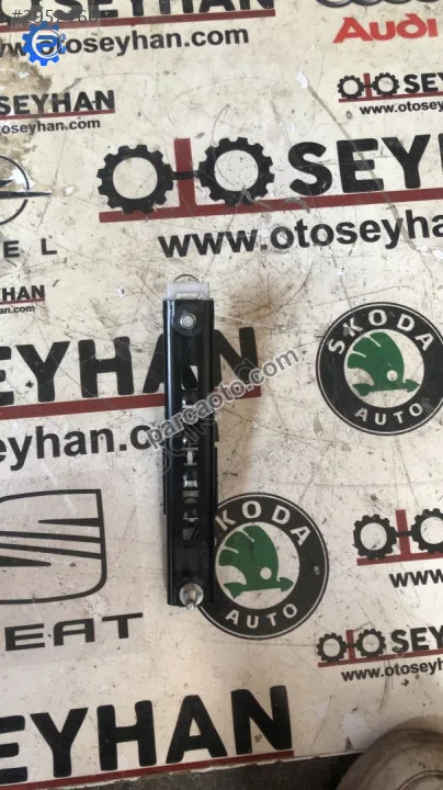 566153124 Opel Corsa D sol emniyet kemeri yükseltisi