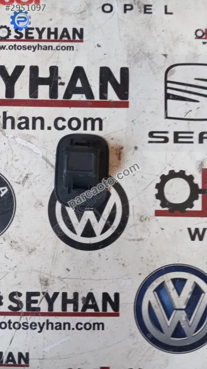 13210973 Opel Corsa D arka koltuk kılıfı braketi