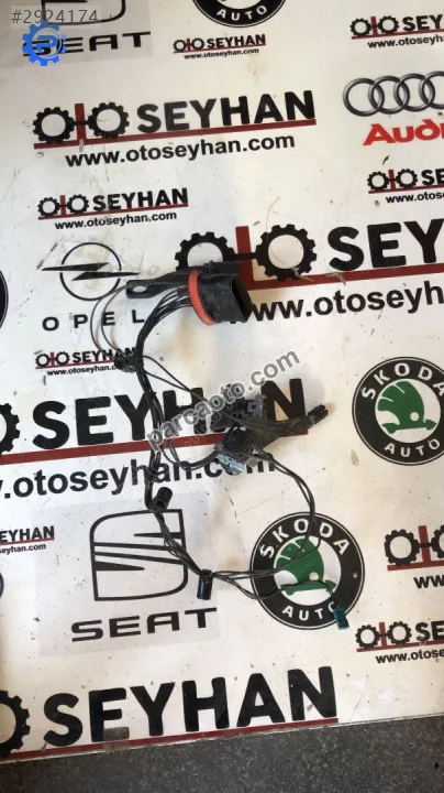 161571-00 Volkswagen Polo 2017 1.2 tsı sağ ön far tesisatı