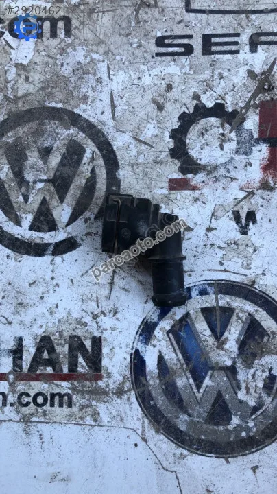 1J0122291 Volkswagen Polo 2017 1.2 tsı su flanşı