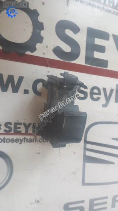 19282912 Toyota Yaris 2015 tekli cam açma düğmesi