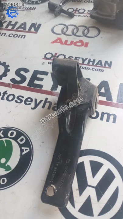 5F0805528 Seat Leon 2015 radyatör bağlantı braketi