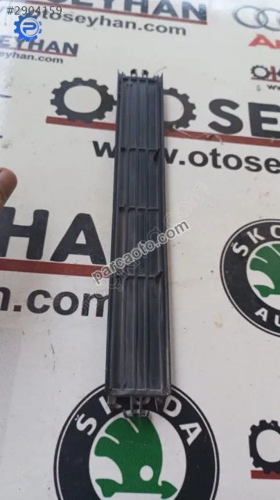Toyota Yaris 2015 kalorifer kazanı hava kapağı