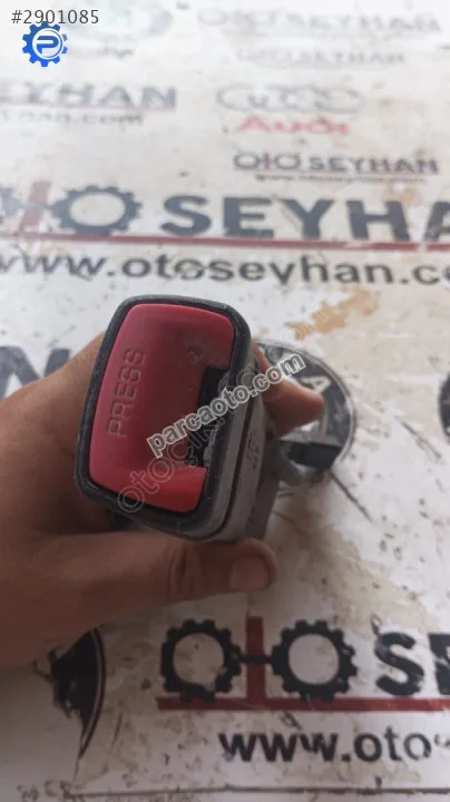 G068302 Toyota Yaris 2012 arka emniyet kemeri tokası tekli