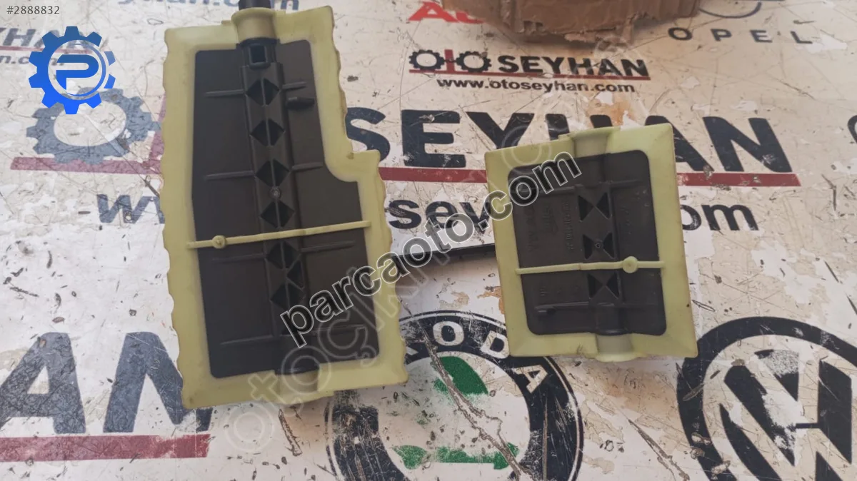 T1010915Q Seat Leon 2015 kalorifer kazanı hava kapağı ikili