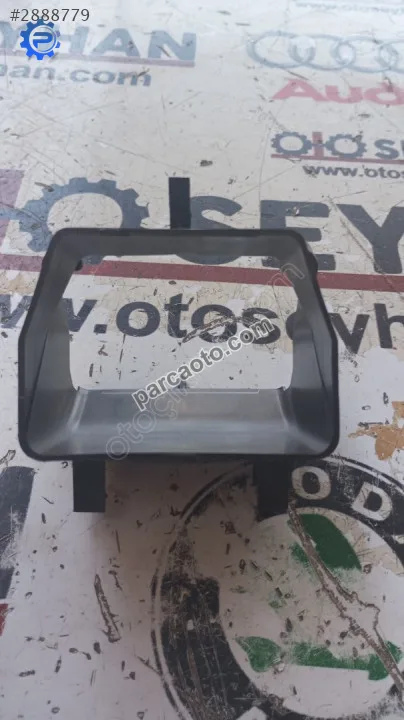 T1010895X Seat Leon 2015 kalorifer kazanı çıkış ağzı