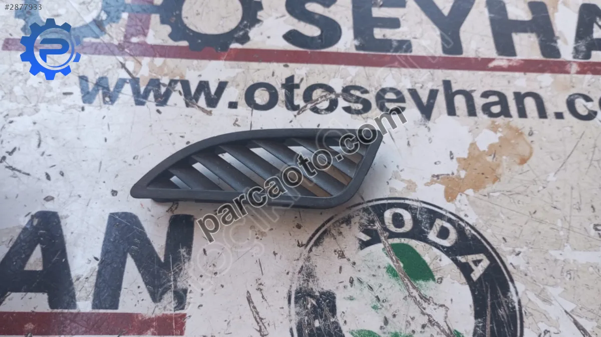 5F1819794 Seat Leon 2015 sağ ön göğüs havalandırma kapağı