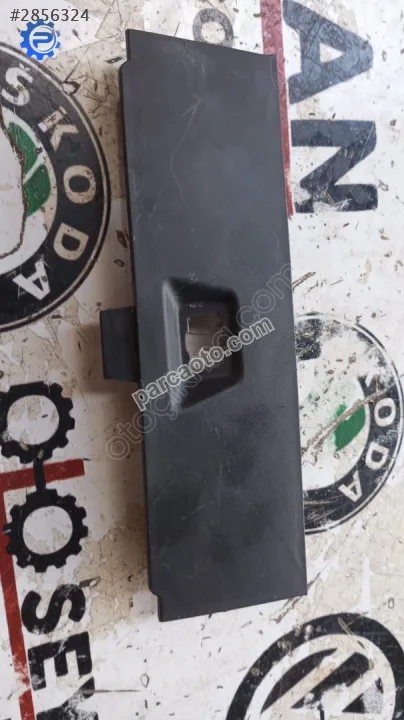 5F1863475 Seat Leon 2015 eşya bölmesi lambası