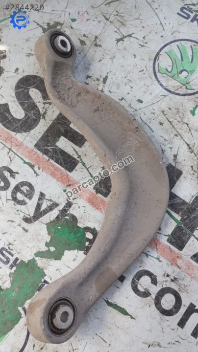8K050532411 Audi A4 2014 arka sağ denge kolu