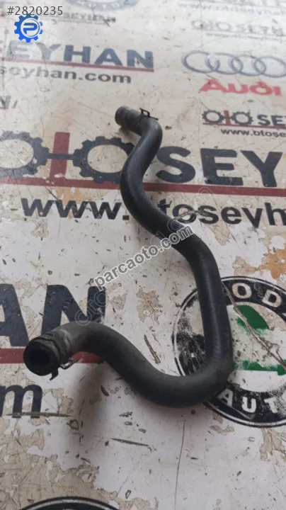 S21250A Audi A4 2014 motor yakıt besleme borusu