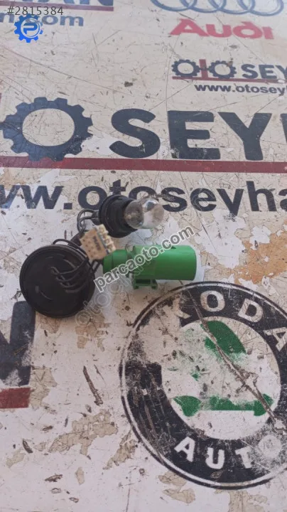 4G0973813 Audi A4 2014 bagaj stop lambası tesisatı