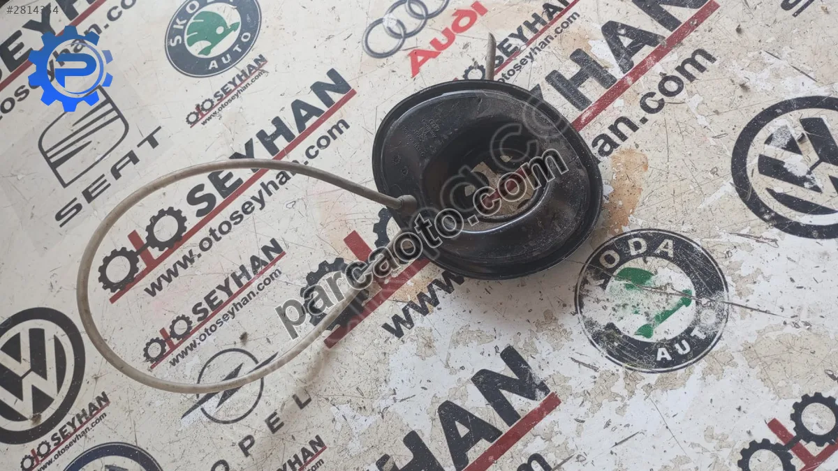 8K0809933 Audi A4 2014 yakıt depo kapağı contası