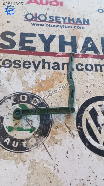Audi A4 2014 kalorifer hava yönlendirme çubuğu