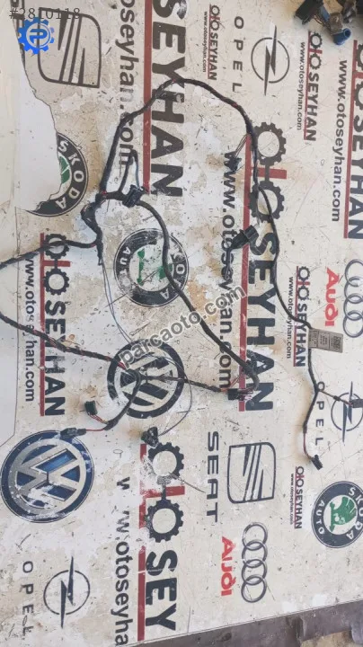 8K1971566 Audi A4 2014 kalorifer kazanı tesisati