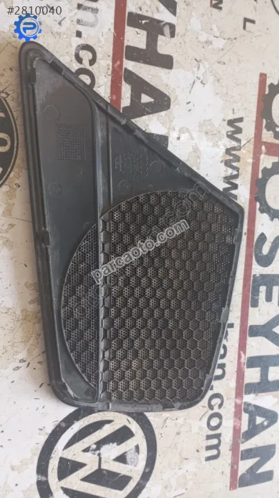 8K0035420 Audi A4 2014 ön sağ kapı hoparlör kapağı